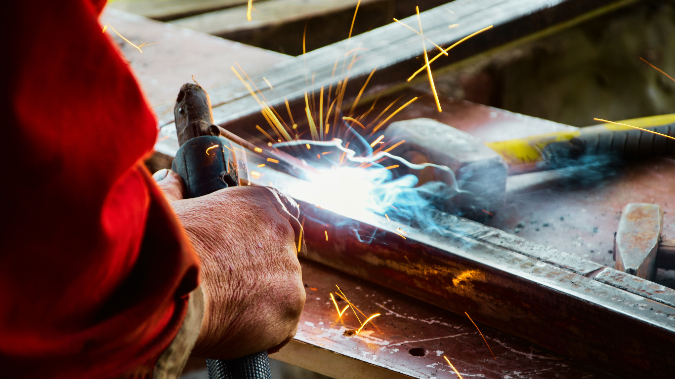 From-Concept-to-Creation-with-Expert-Metal-Fabrication-